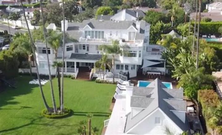 FaZe Banks mansion