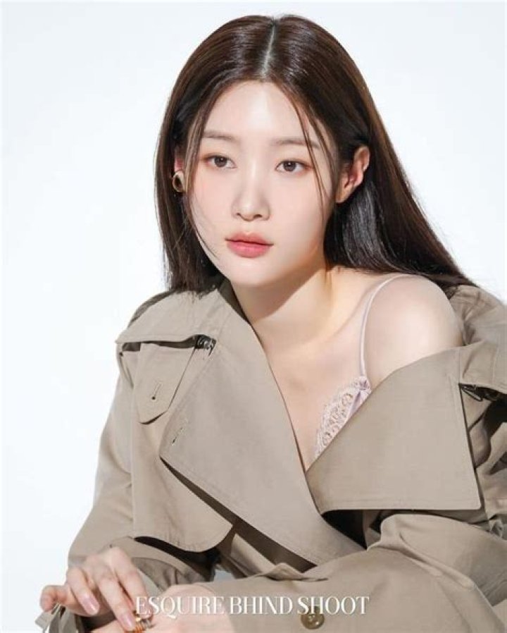 Jung Chae-yeon during the shoot of The King's Affection.