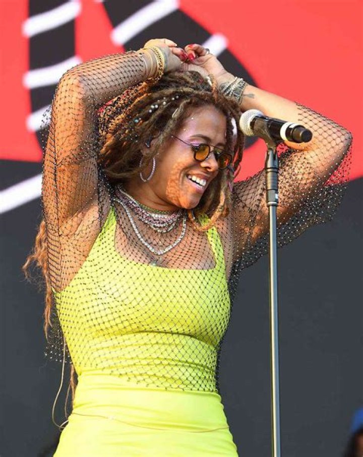 Kelis' pet Whitney Houston