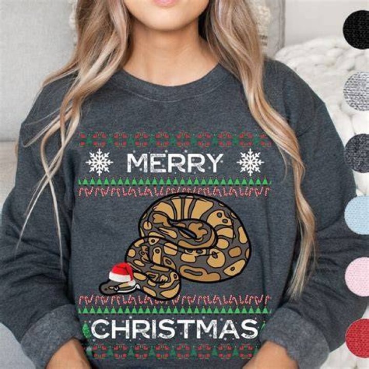 spaghetti snake sweater christmas