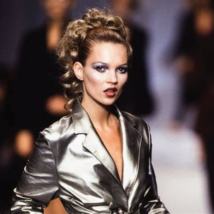Supermodel Kate Moss heads to London's Zuma restaurant following the celebrity launch of TopShop's new store in London's swanky Knightsbridge